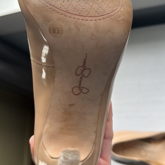 Jessica Simpson nude 6.5 heels - Picture 3 of 4